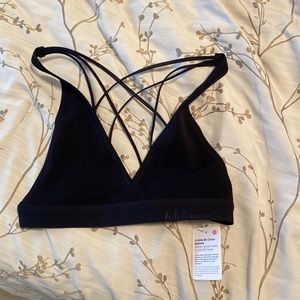 Lululemon sports bra brand new